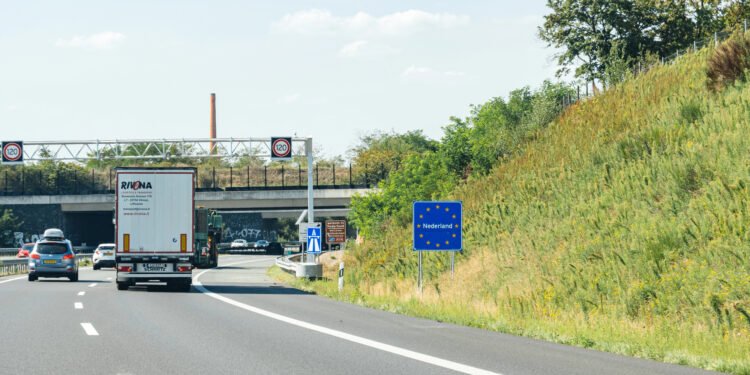 Forget Belgian roads, we need to talk about Dutch drivers