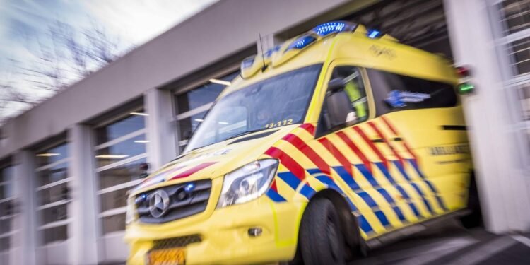 Zeker drie doden door botsing op dijk Lelystad-Enkhuizen
