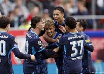 PSV verslaat FC Utrecht in De Galgenwaard met 6-1