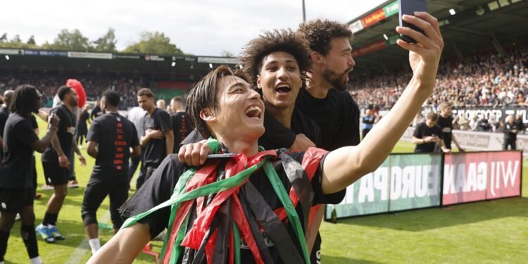 Kodai Sano joins PSV in biggest Eredivisie move of the summer