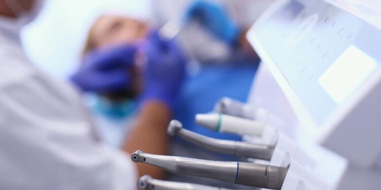 Number of non-EU dentists in NL doubles in five years