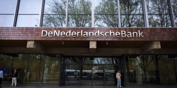 DNB heeft 86 ton goud uit VS en Canada naar Londen verplaatst