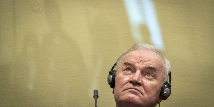 Lichaam Mladić aangekomen in Servië