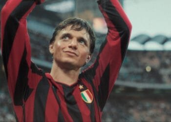 Chris Peters (32) prima op dreef in BASTA als Marco van Basten, maar lijkt hij niet meer op Johan Cruijff?