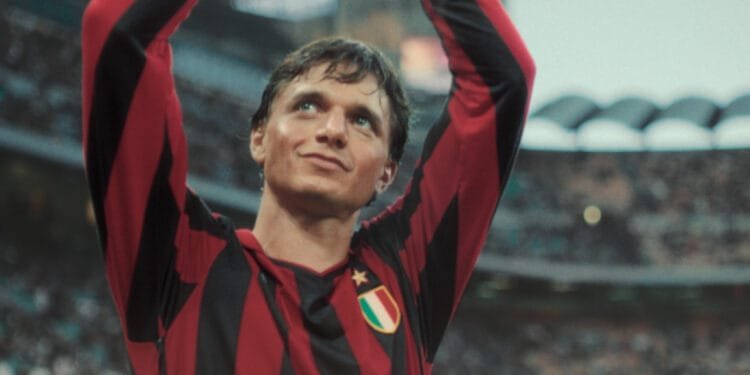 Chris Peters (32) prima op dreef in BASTA als Marco van Basten, maar lijkt hij niet meer op Johan Cruijff?