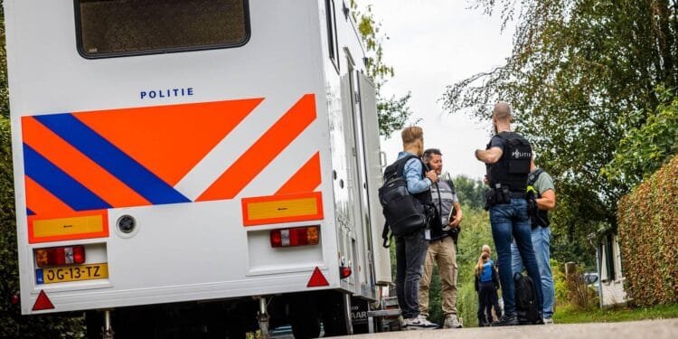 26-jarige Belg in Amsterdam aangehouden voor geweld Overasselt