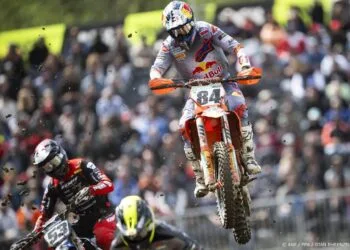 Motorcrosser Herlings pakt derde wereldtitel in MXGP