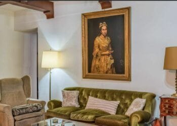 Nazi’s daughter gives up looted Goudstikker painting