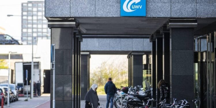 CBS: 56 uitkeringsontvangers per 100 werkenden, maar vooral deze groep is opvallend groot