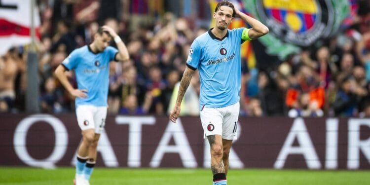 Feyenoord lijdt forse nederlaag tegen FC Barcelona in CL