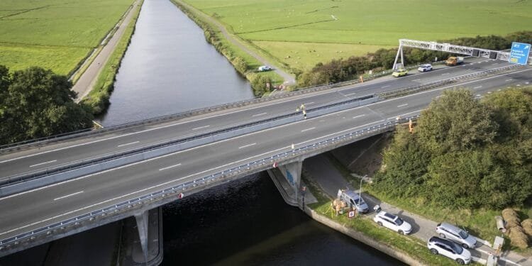 Hardenbergerbrug weer open in richting Utrecht