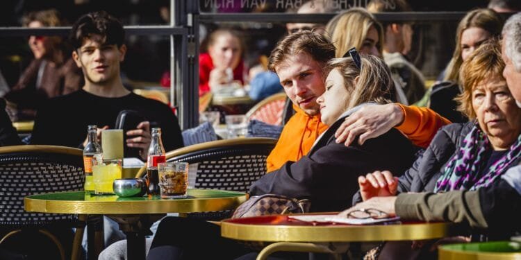 Van wisselvallig naar zomers: op deze dag kan het 26 graden worden