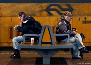 Minder tot geen treinen in Midden- en Noord-Nederland na storing