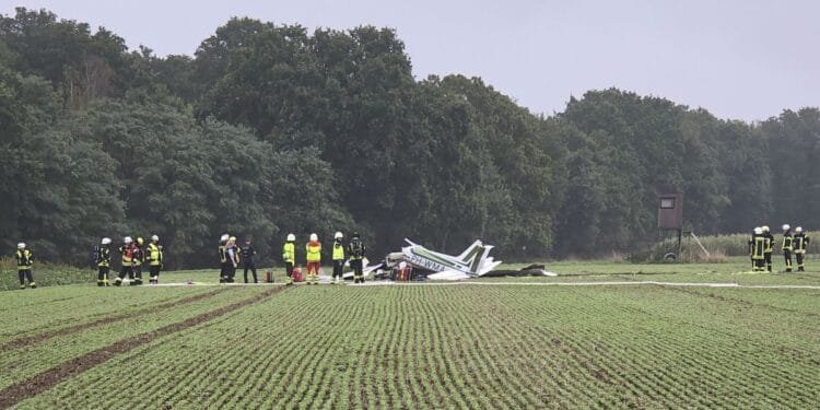 Three Dutch die in small airplane crash in Germany