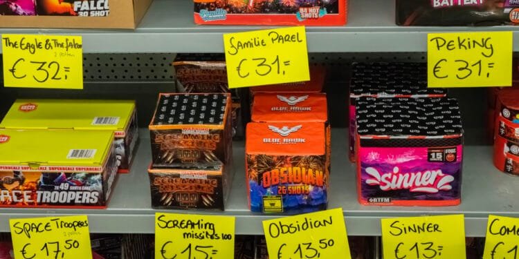 Seven men arrested as police step up illegal fireworks crackdown