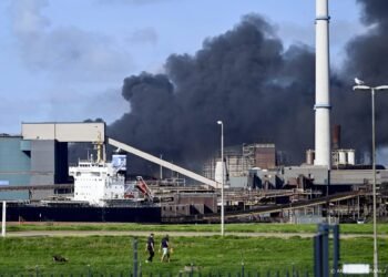 Zeer grote brand op het terrein van Tata Steel