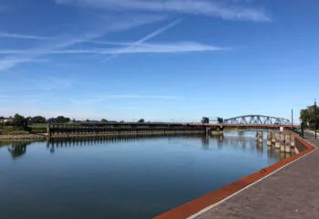 Ships on IJssel restricted to one-way traffic as drought lingers