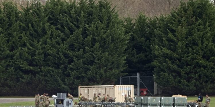 Politie: groot incident bij door Amerikanen gebruikte basis VK