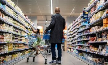 1 op de 6 supermarkten verdween uit kleine plaatsen, 303 zitten nu zonder