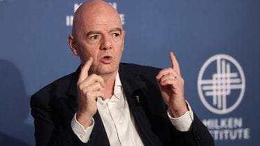Infantino wil met alle bonden praten over hervormingen FIFA
