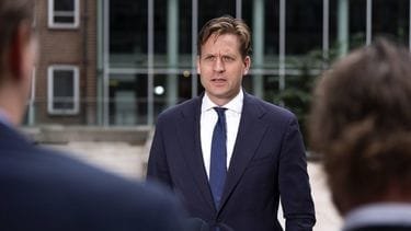 Karremans doet aangifte tegen brandstichters langs snelwegen