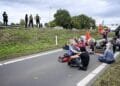 ME haalt XR-blokkeerders op A12 bij Zevenaar van weg