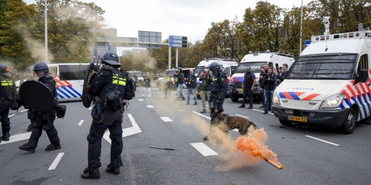 Jetten condemns second year of far-right riots in The Hague