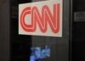 Trump moet media van rechter weer toelaten tot Witte Huis