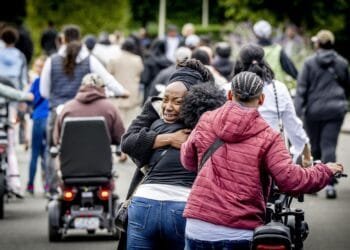 Mourners claim diabetic man who died under arrest was “murdered”