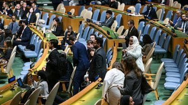 Tientallen diplomaten lopen weg bij start speech Netanyahu bij VN