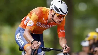 Van der Poel derde bij WK weg, Amerikaan McNulty wint na solo