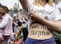 Pro tables bill to remove abortion from Dutch criminal code