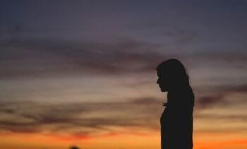 Sanne (36) reed dronken een vrouw aan en doet 12 jaar later haar verhaal: ‘Ik verloor mezelf’