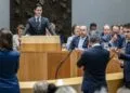 Jetten refuses to pick a side as opposition warns of drama