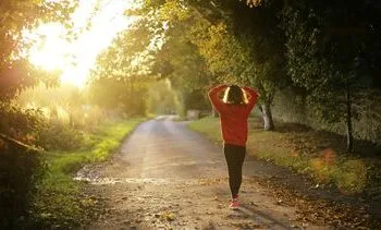 wandeling van 15 minuten of langer lijkt gezonder dan korte ommetjes