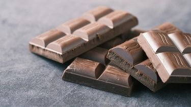 mannen doen tot 18 extra herhalingen na ruiken aan chocolade tijdens hun workout