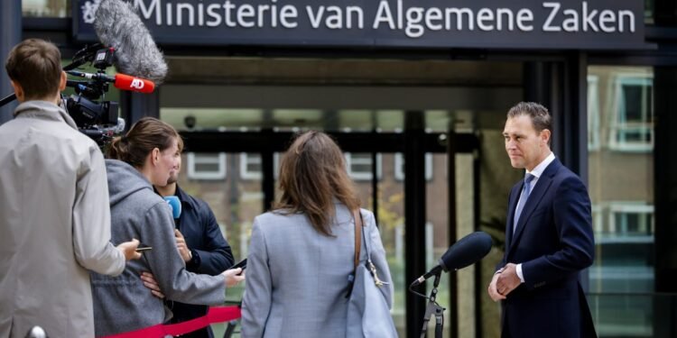 Cabinet backtracks on box 3 tax plans for small savings